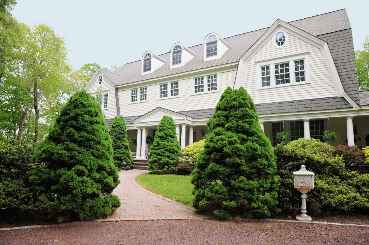 A Walk In The Woods Bed And Breakfast Southold Eksteriør bilde